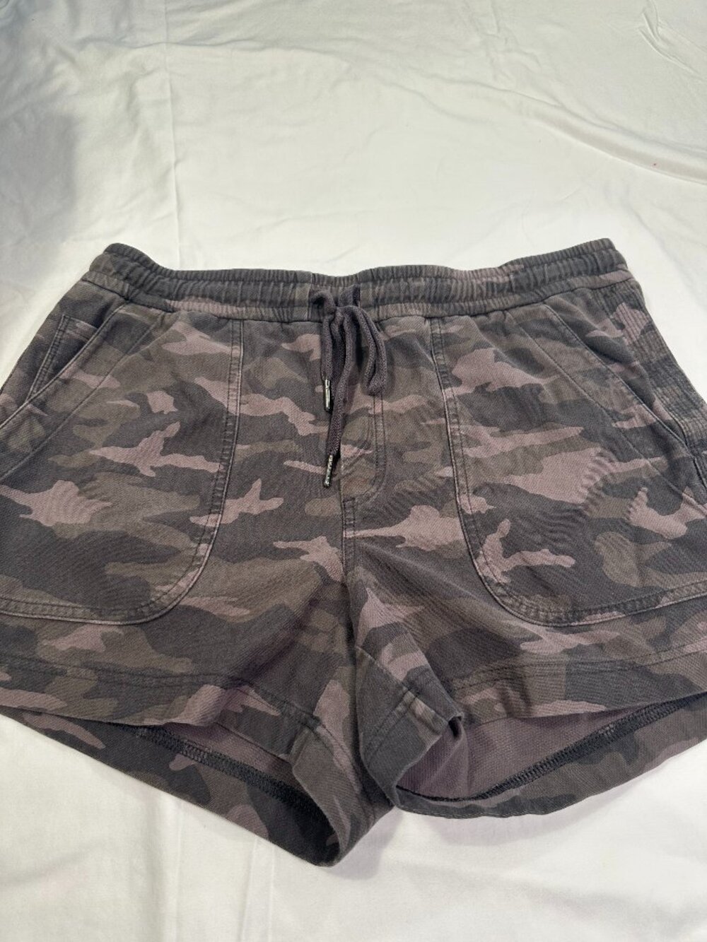 Athleta Camo Farallon Short